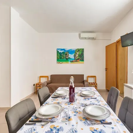 Apartment Calipso By Barbarhouse